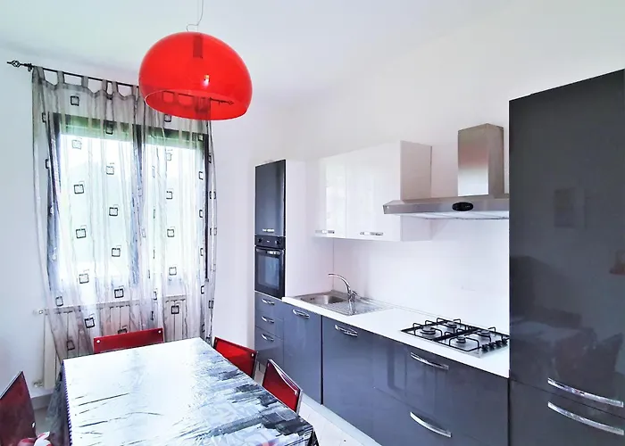 Holiday home By Maggiore With Mountain Views Brissago-Valtravaglia