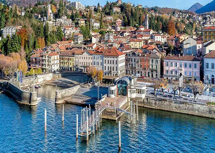 By Maggiore With Mountain Views Holiday home Brissago-Valtravaglia