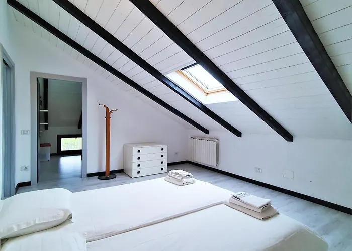 Holiday home By Maggiore With Mountain Views