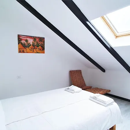 By Maggiore With Mountain Views *