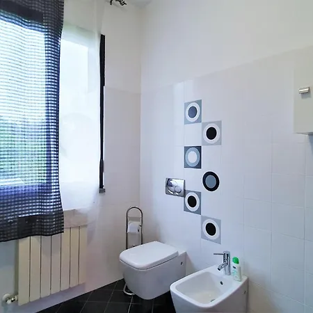 By Maggiore With Mountain Views Brissago-Valtravaglia