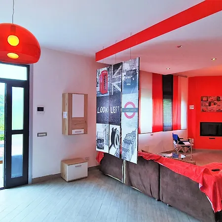 By Maggiore With Mountain Views Brissago-Valtravaglia