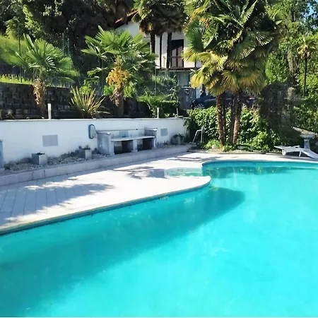 By Maggiore With Mountain Views Vakantiehuis Brissago-Valtravaglia