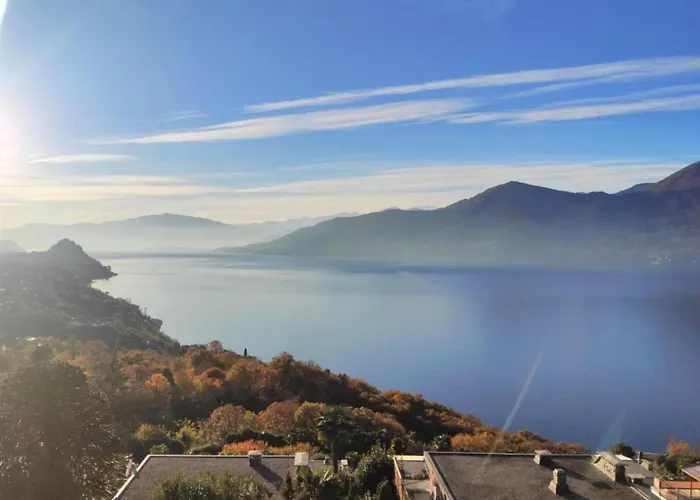 By Maggiore With Mountain Views * Brissago-Valtravaglia